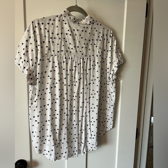Jane & Delancey Short Sleeve Blouse XL - Picture 2 of 9